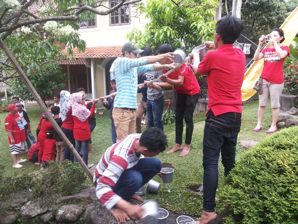 מלון Bumi Cikeas Sentul בוגור מראה חיצוני תמונה