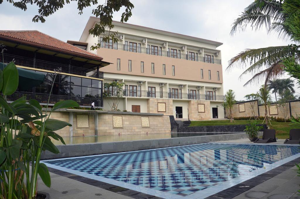 מלון Bumi Cikeas Sentul בוגור חדר תמונה